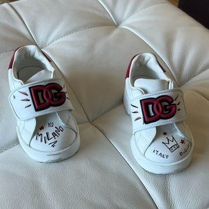 dolce gabbana kids shoes size 22